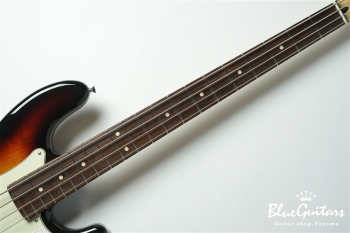 Made in Japan Hybrid II P Bass - 3-Color Sunburst